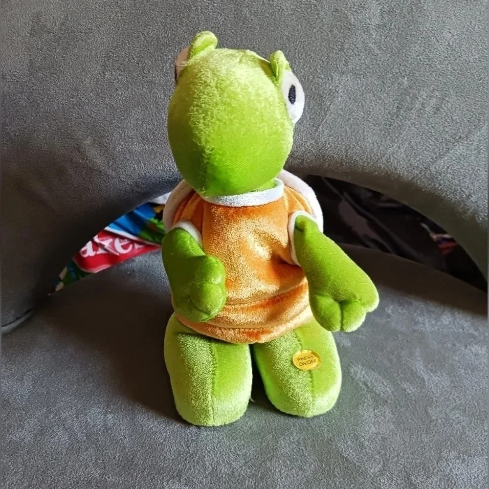 Gemmy whip turtle dancer orange& green